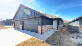 Sold home at 11403 University Drive