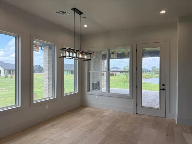 Photo 4 — 22312 Pine Bluff Way, Edmond, OK 73025