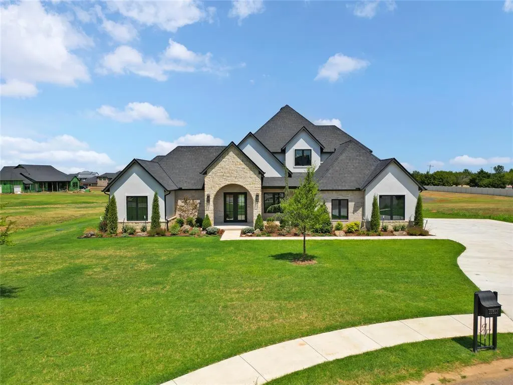 Front exterior — 22312 Pine Bluff Way, Edmond, OK 73025