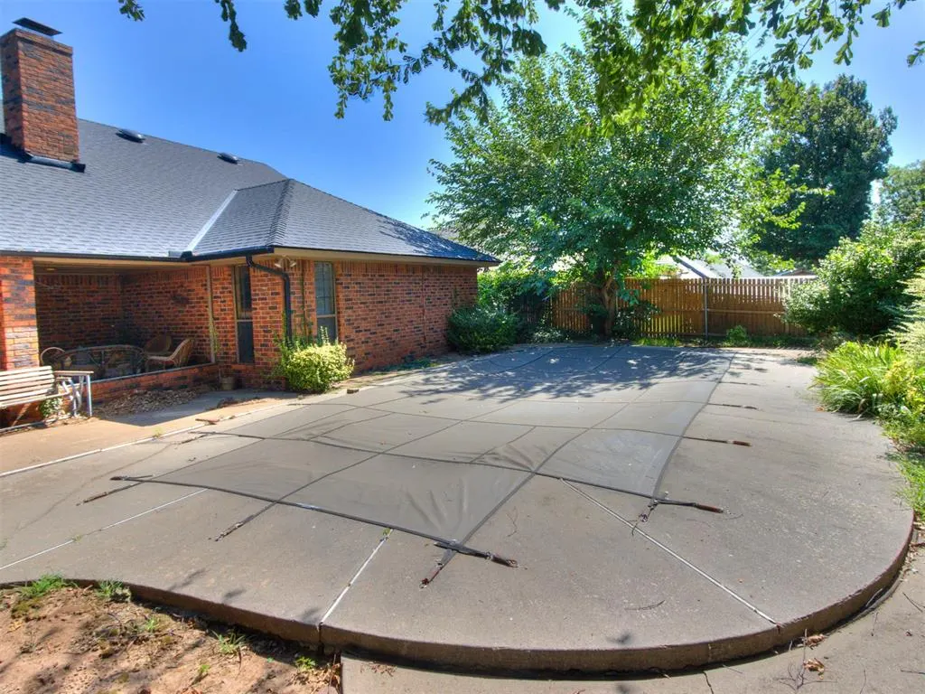 Photo 4 — 2716 SW 110th Street, Oklahoma City, OK 73170