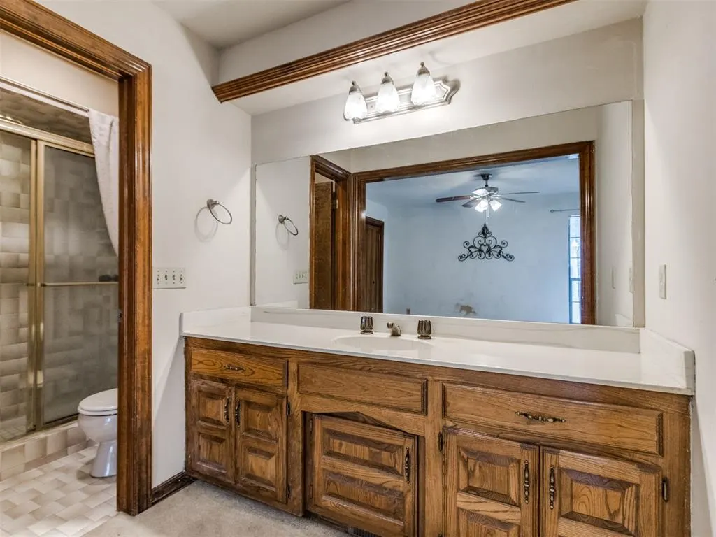 Photo 49 — 2716 SW 110th Street, Oklahoma City, OK 73170