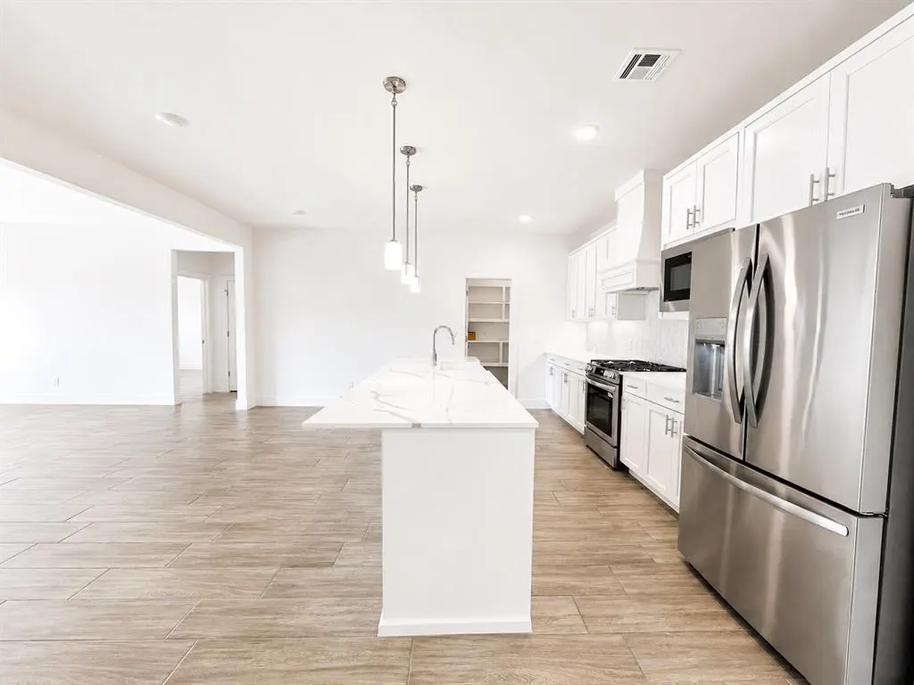 Photo 11 — 18021 Anthem Boulevard, Edmond, OK 73012