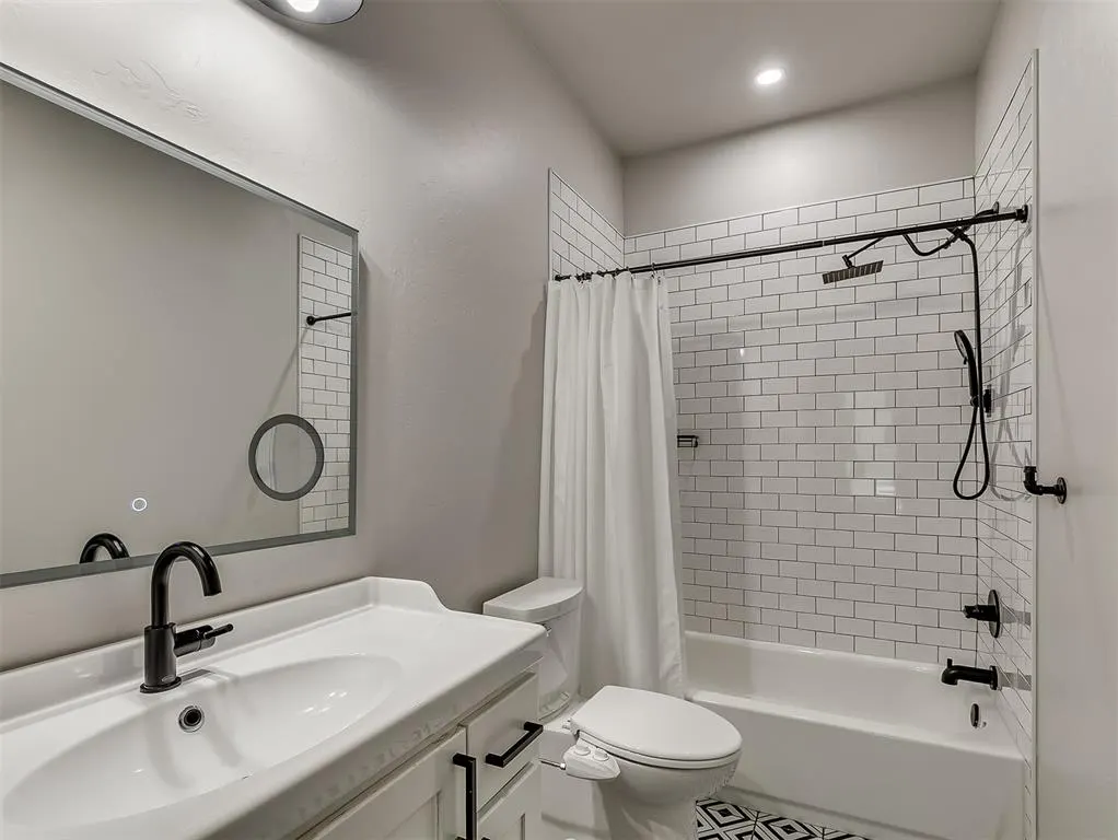 Photo 28 — 11001 Jonah Drive, Oklahoma City, OK 73173