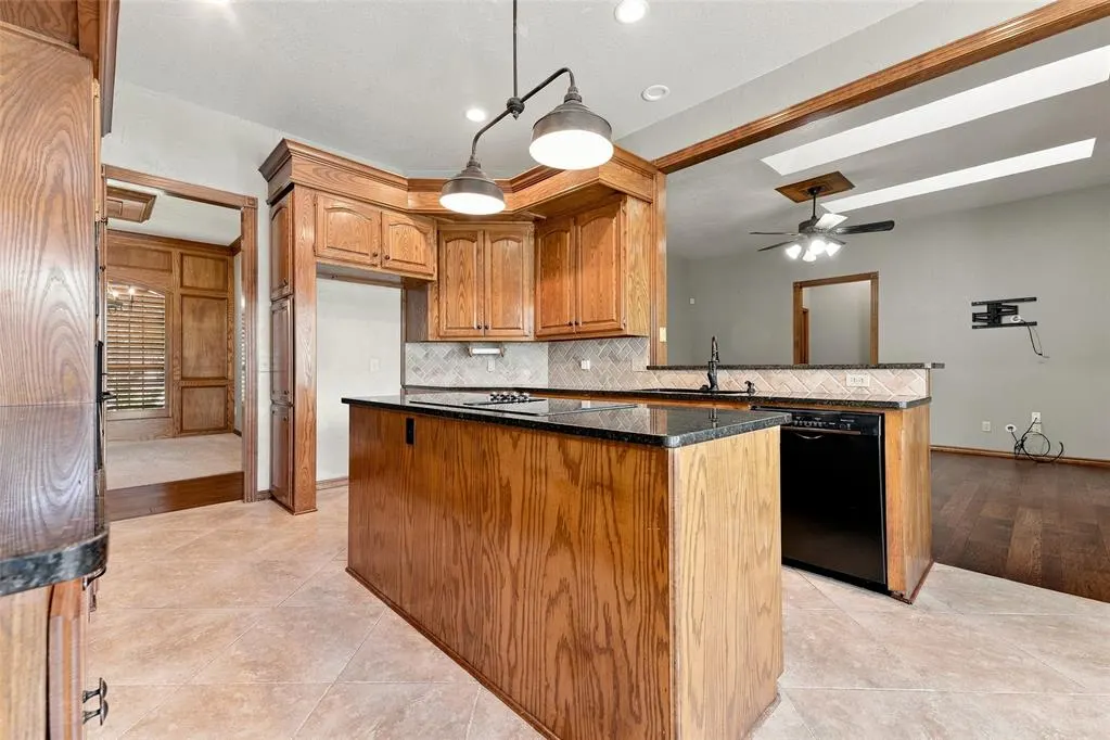 Photo 17 — 6508 NW 111th Street, Oklahoma City, OK 73162