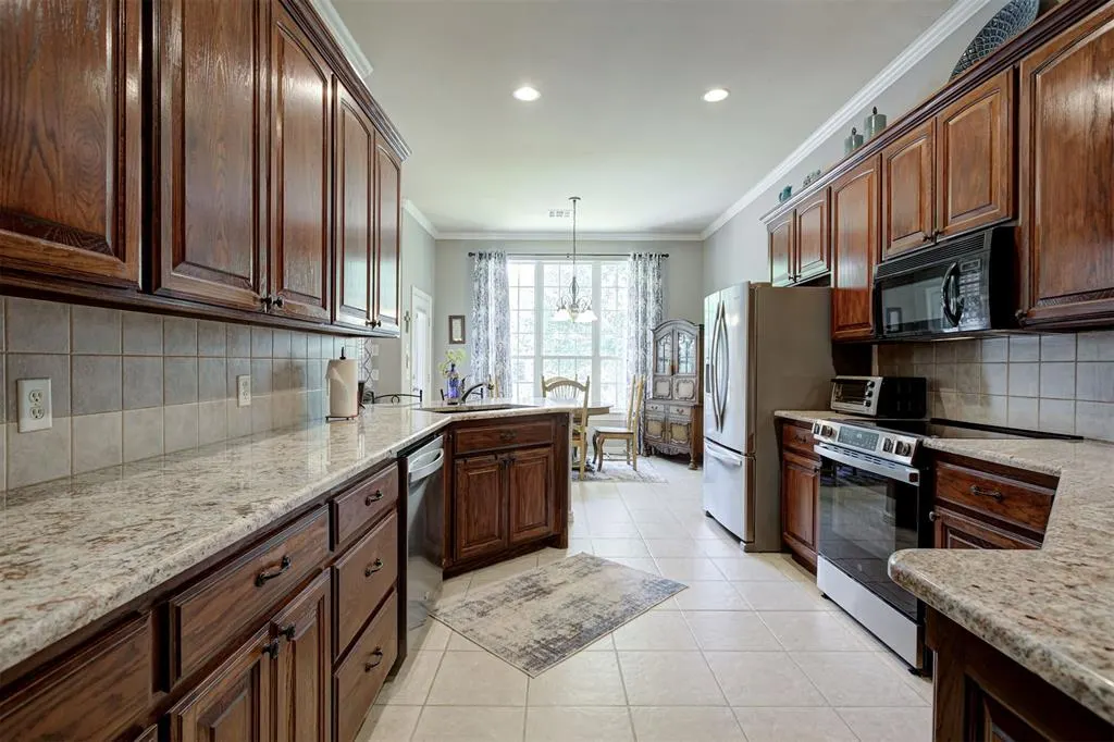 Photo 10 — 2113 Pine View Terrace, Edmond, OK 73003