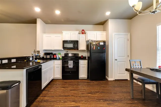 Photo 4 — 904 SW 91st Street, Oklahoma City, OK 73139