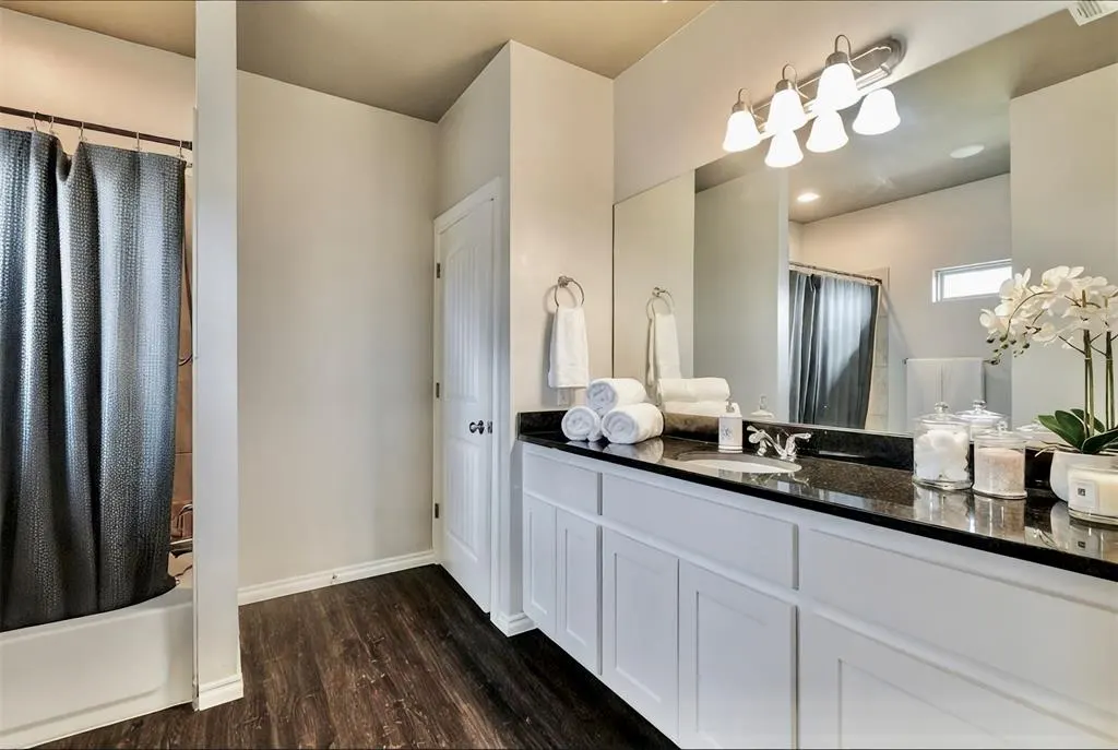 Photo 13 — 904 SW 91st Street, Oklahoma City, OK 73139
