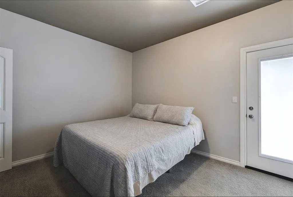 Photo 14 — 904 SW 91st Street, Oklahoma City, OK 73139