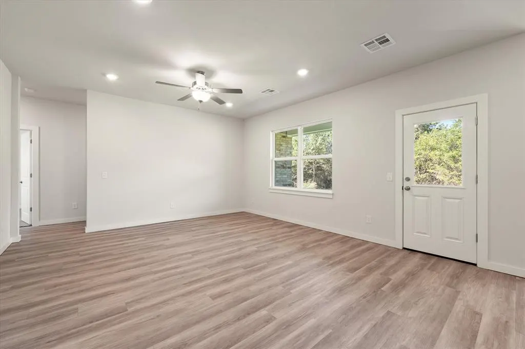 Photo 8 — 464 Cumberland Drive, Guthrie, OK 73044