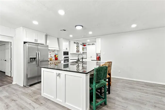 Photo 4 — 7405 Clayton Drive, Oklahoma City, OK 73132