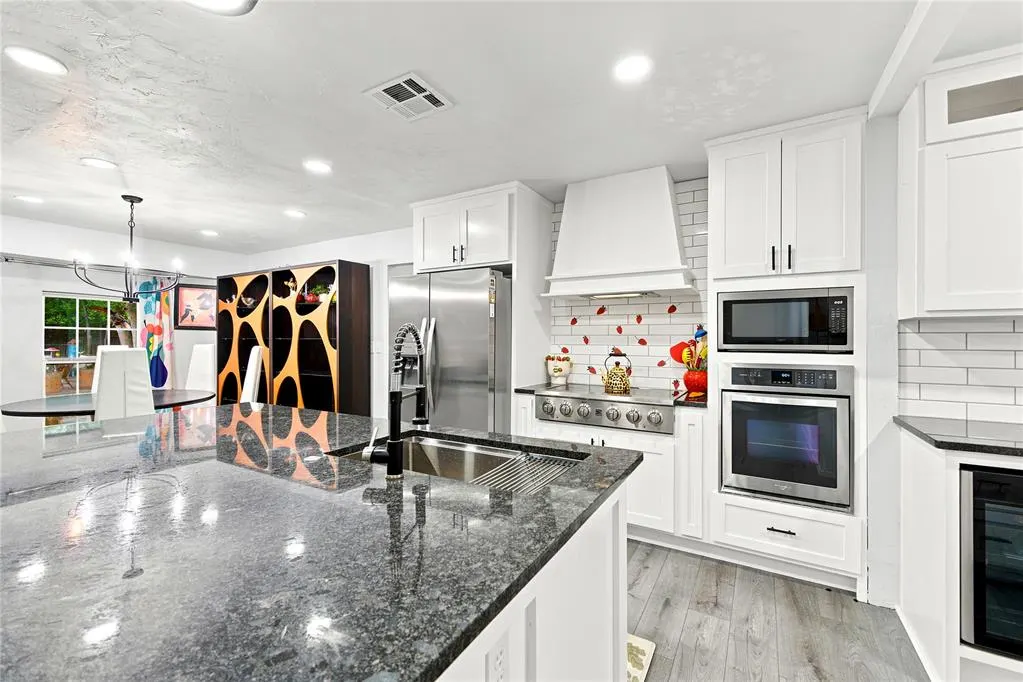 Photo 5 — 7405 Clayton Drive, Oklahoma City, OK 73132