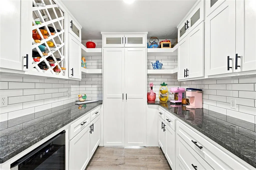 Photo 8 — 7405 Clayton Drive, Oklahoma City, OK 73132
