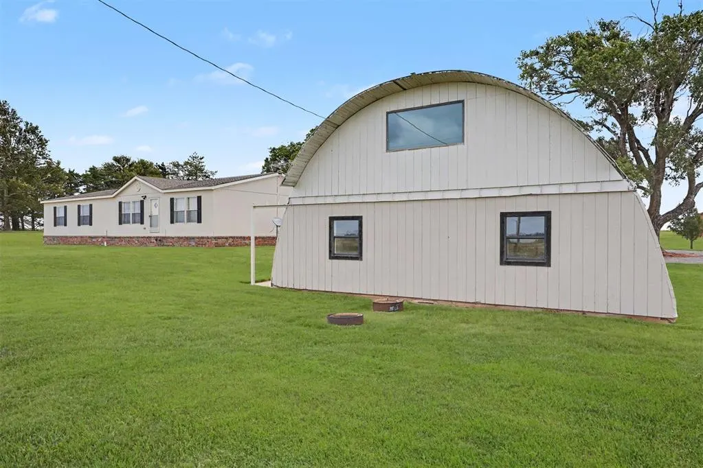 Photo 6 — 10716 N 2010 Road, Elk City, OK 73644