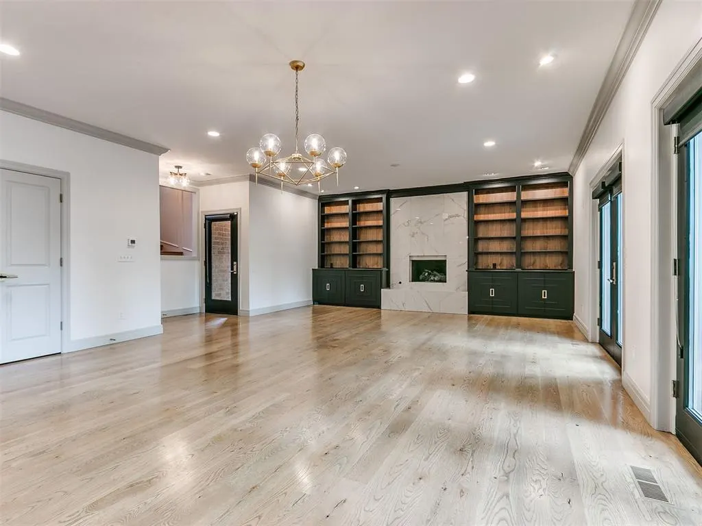 Photo 9 — 1201 Glenbrook Drive 5, Oklahoma City, OK 73118