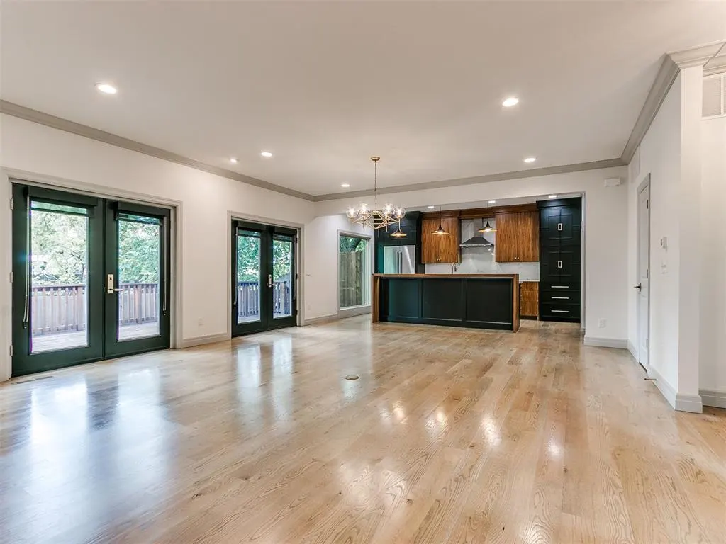 Photo 10 — 1201 Glenbrook Drive 5, Oklahoma City, OK 73118