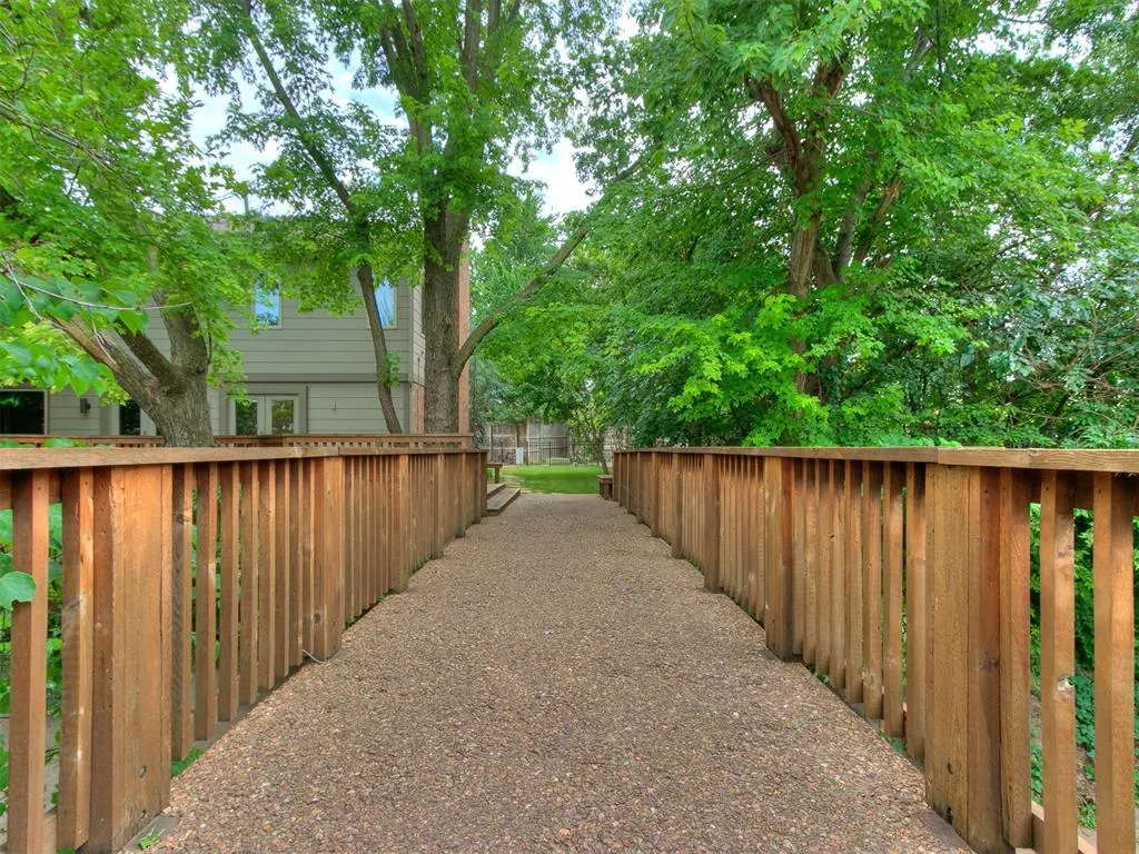 Photo 38 — 1201 Glenbrook Drive 5, Oklahoma City, OK 73118