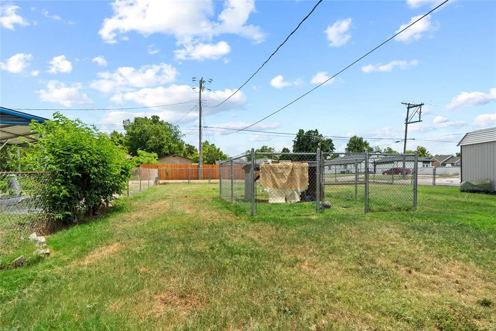 Photo 23 — 729 S Reno Avenue, El Reno, OK 73036