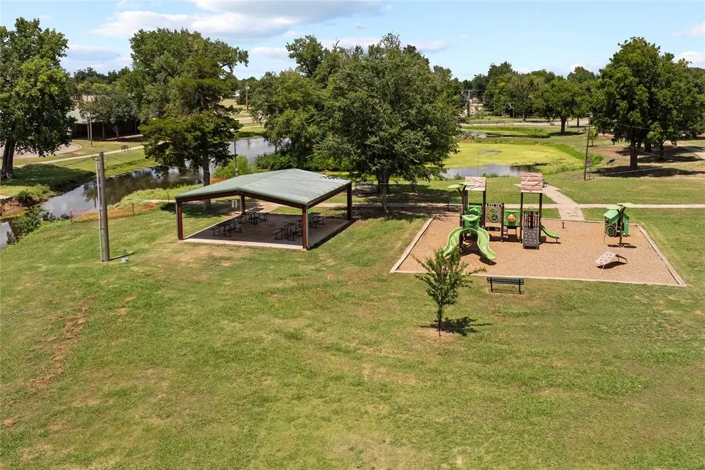 Photo 35 — 729 S Reno Avenue, El Reno, OK 73036