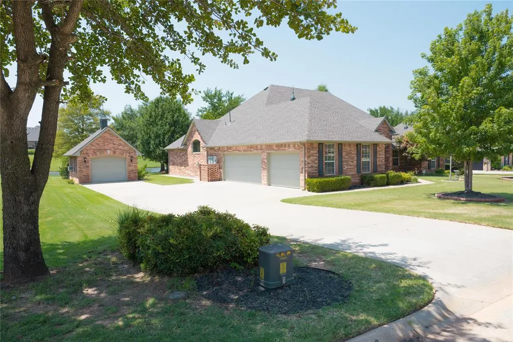 Photo 37 — 2555 Cross Cut Lane, Choctaw, OK 73020