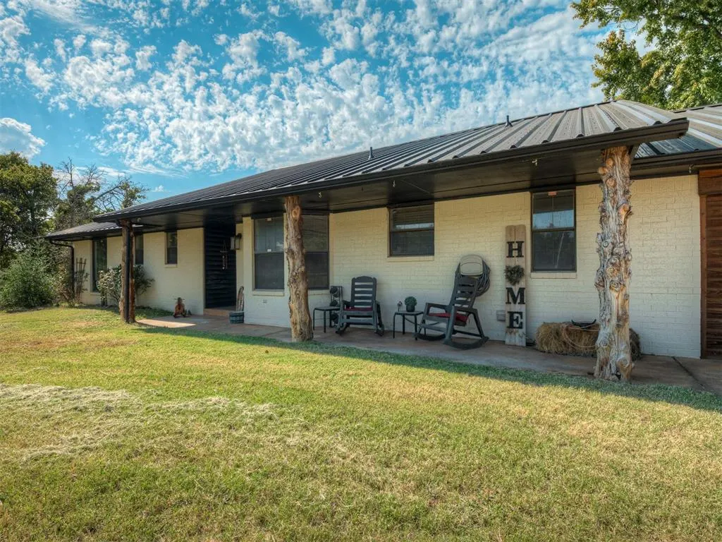 Photo 5 — 5633 Ward Acres Road, Blanchard, OK 73010