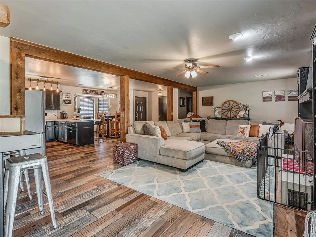 Photo 8 — 5633 Ward Acres Road, Blanchard, OK 73010