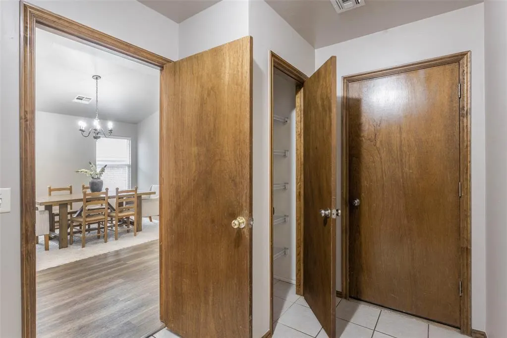Photo 10 — 2913 SW 102nd Street, Oklahoma City, OK 73159