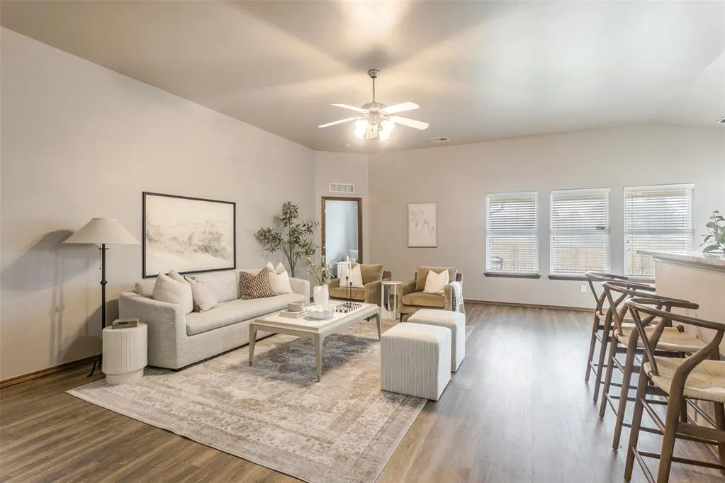 Photo 14 — 2913 SW 102nd Street, Oklahoma City, OK 73159