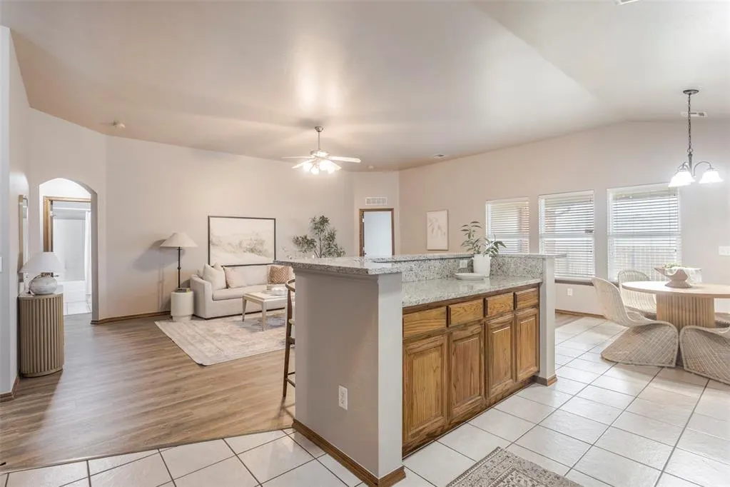 Photo 15 — 2913 SW 102nd Street, Oklahoma City, OK 73159