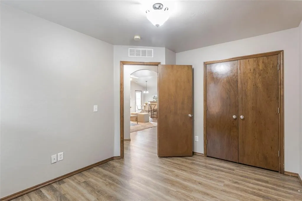 Photo 27 — 2913 SW 102nd Street, Oklahoma City, OK 73159