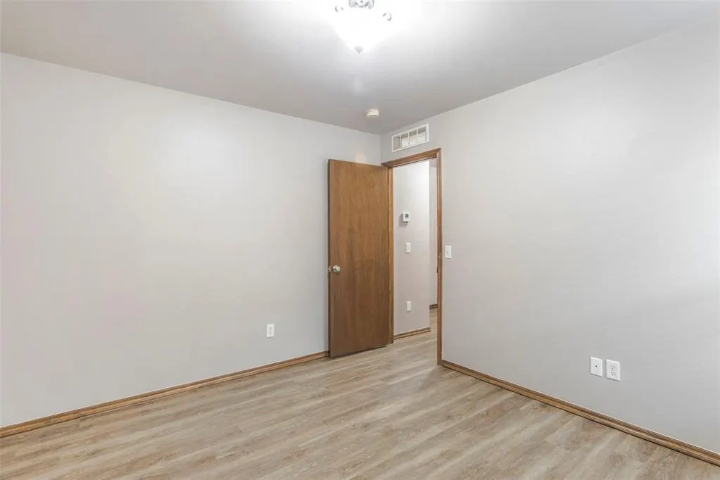 Photo 30 — 2913 SW 102nd Street, Oklahoma City, OK 73159