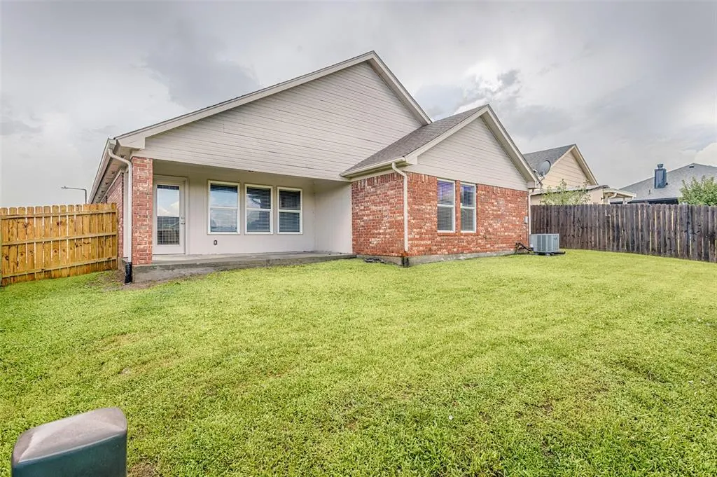 Photo 31 — 2913 SW 102nd Street, Oklahoma City, OK 73159