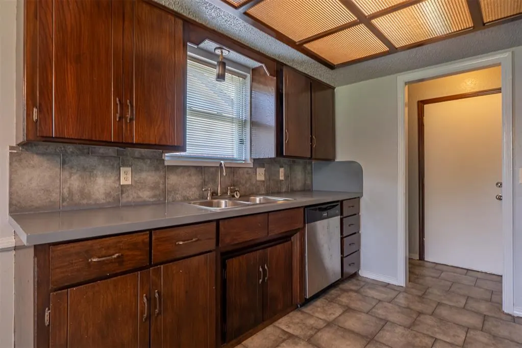 Photo 10 — 521 Gray Fox Run, Edmond, OK 73003