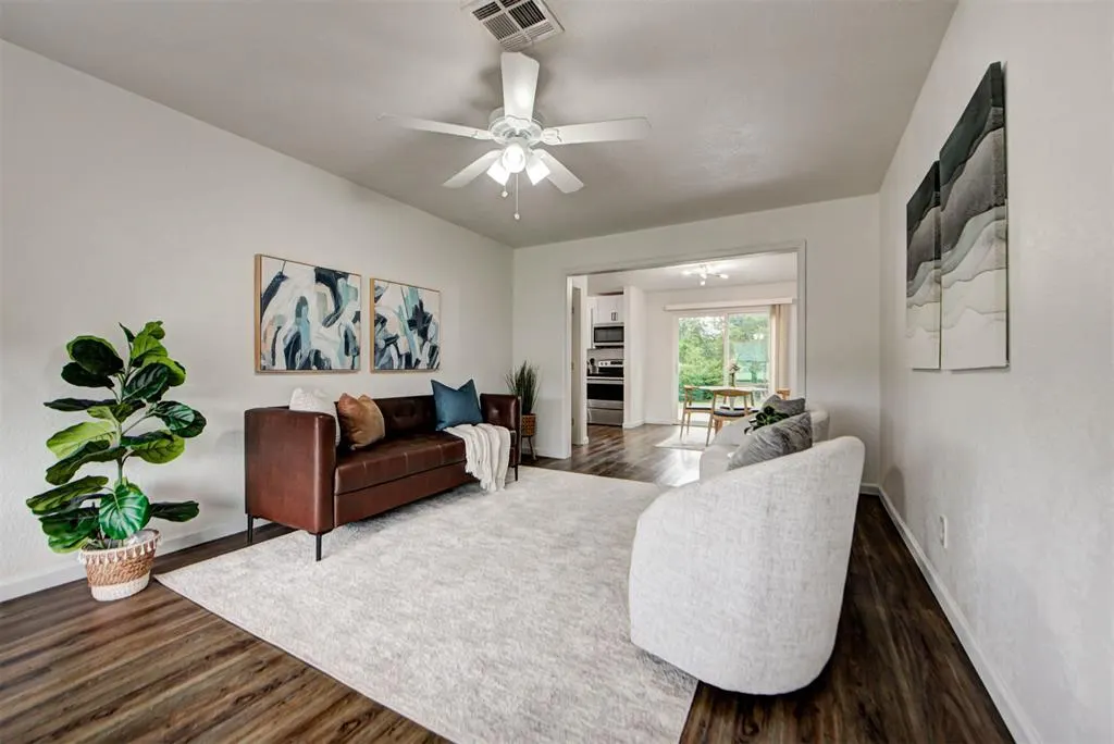 Photo 3 — 1823 Sheffield Road, Oklahoma City, OK 73120