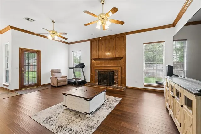 Photo 6 — 2413 Villa Lante Circle, Oklahoma City, OK 73170