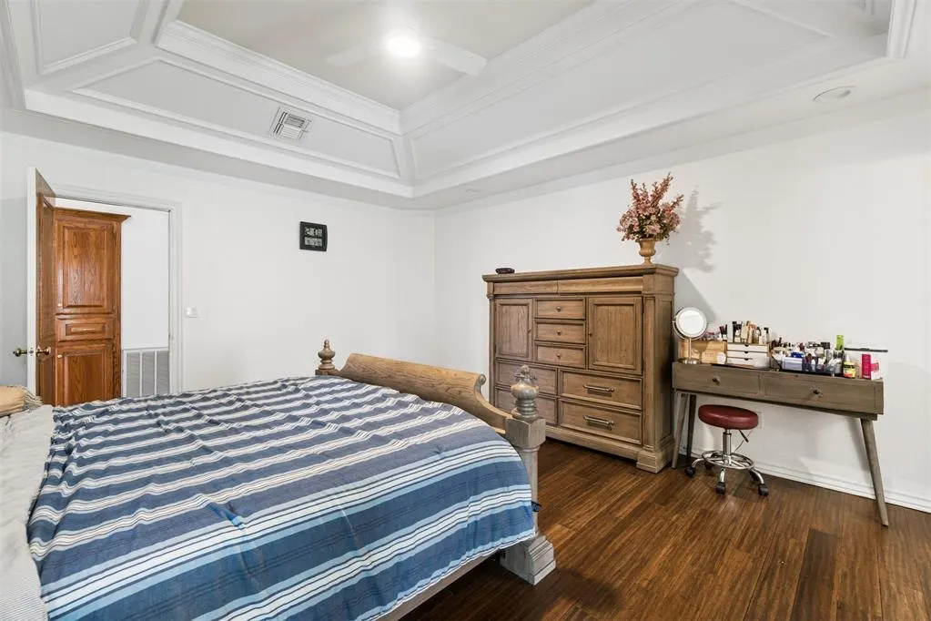 Photo 16 — 2413 Villa Lante Circle, Oklahoma City, OK 73170
