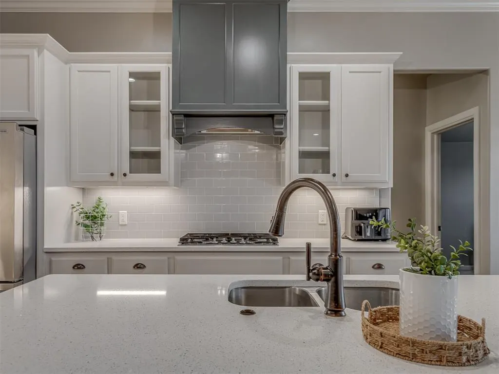 Photo 12 — 509 Carlow Way, Yukon, OK 73099
