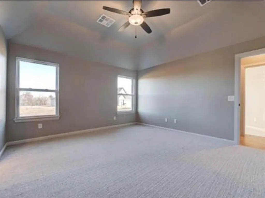 Photo 17 — 509 Carlow Way, Yukon, OK 73099