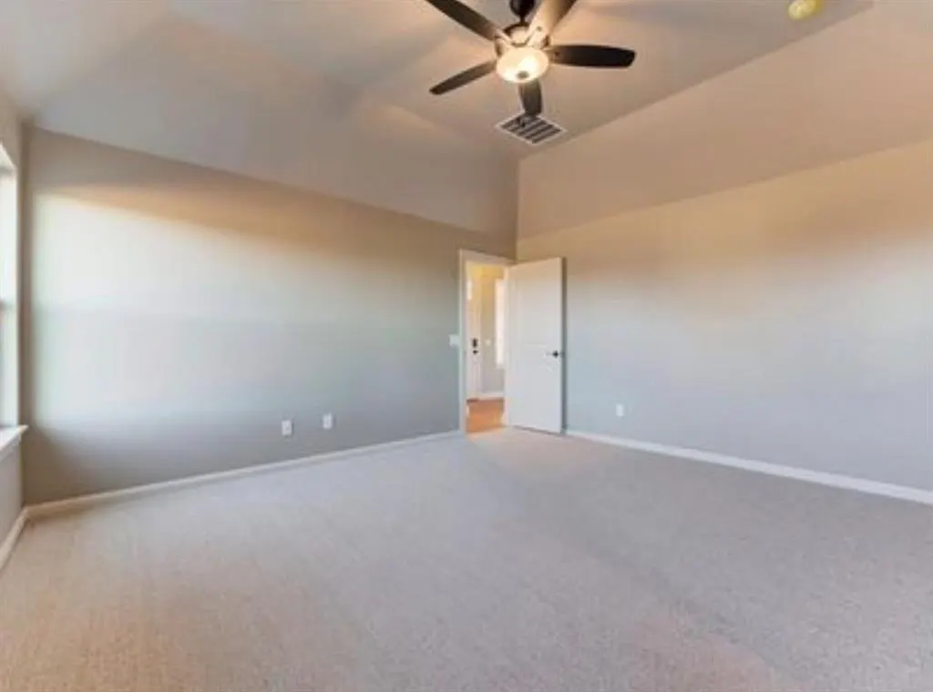 Photo 18 — 509 Carlow Way, Yukon, OK 73099