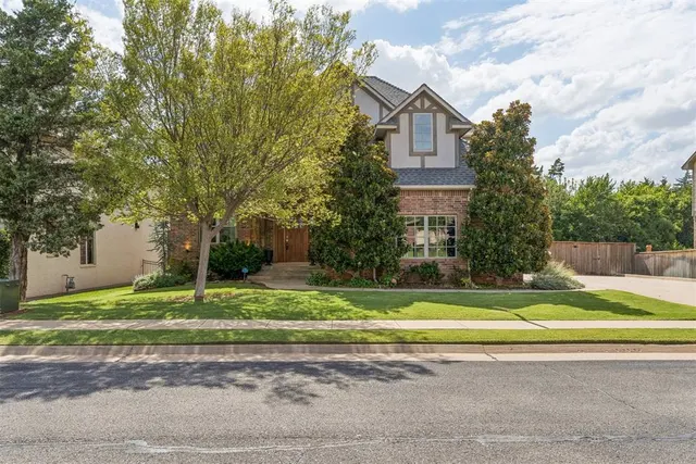Photo 2 — 13213 Blue Canyon Circle, Oklahoma City, OK 73142