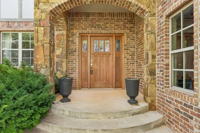 Photo 4 — 13213 Blue Canyon Circle, Oklahoma City, OK 73142