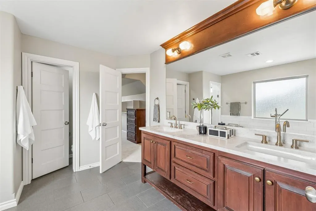 Photo 25 — 13213 Blue Canyon Circle, Oklahoma City, OK 73142