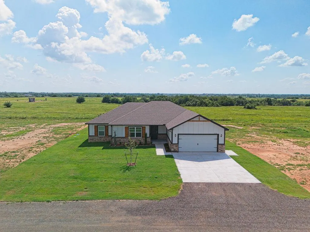Photo 34 — 3350 Manning Farms Boulevard, El Reno, OK 73036