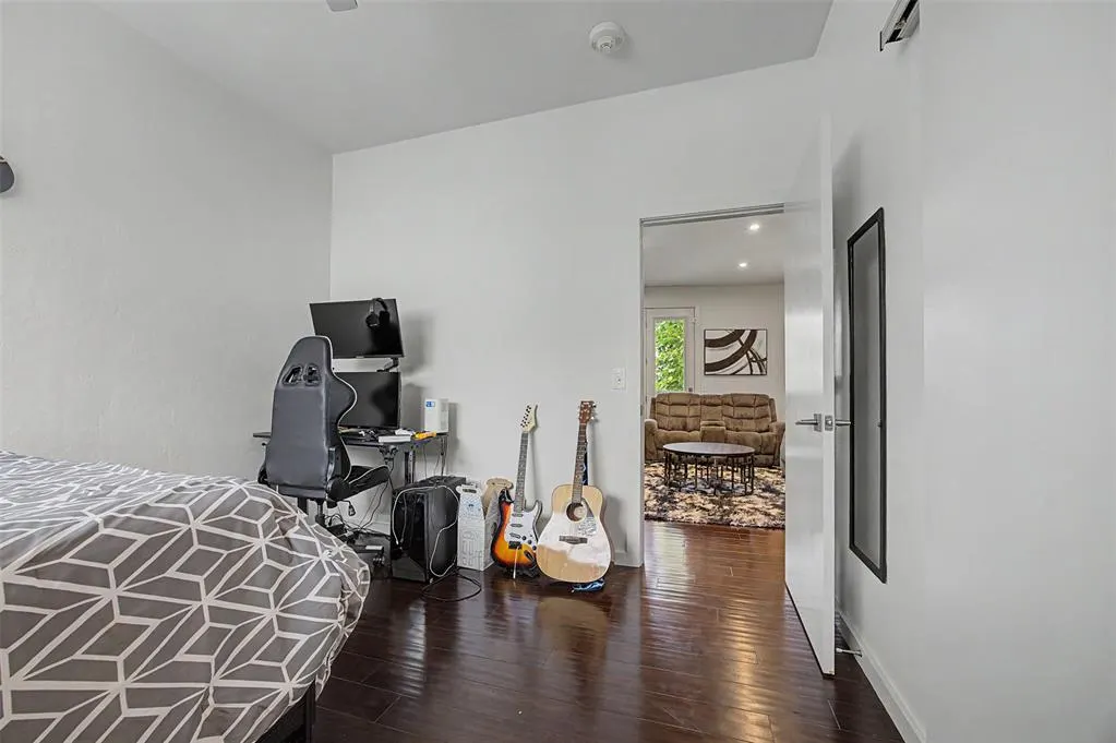Photo 16 — 627 Couch Drive N10, Oklahoma City, OK 73102