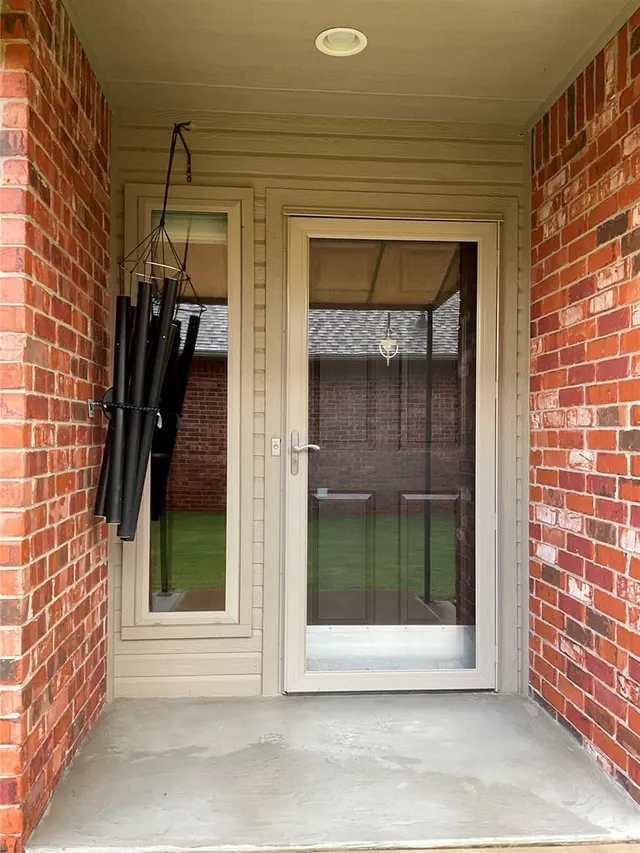 Photo 6 — 9208 Roadrunner Avenue, Oklahoma City, OK 73139