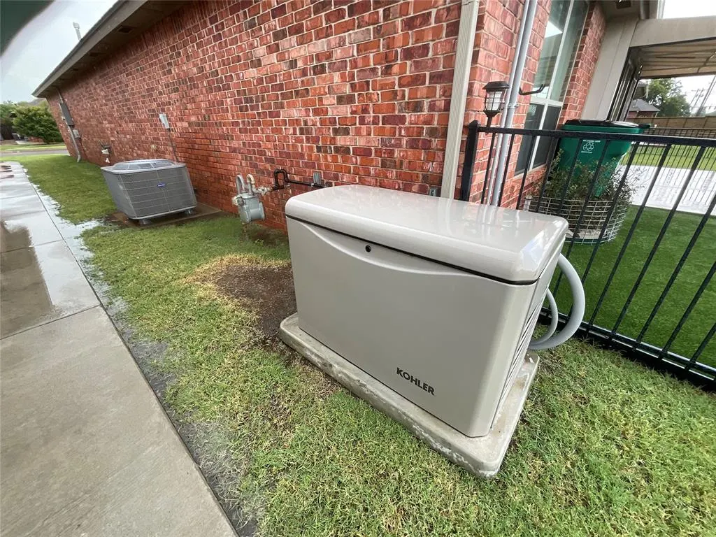 Photo 37 — 9208 Roadrunner Avenue, Oklahoma City, OK 73139