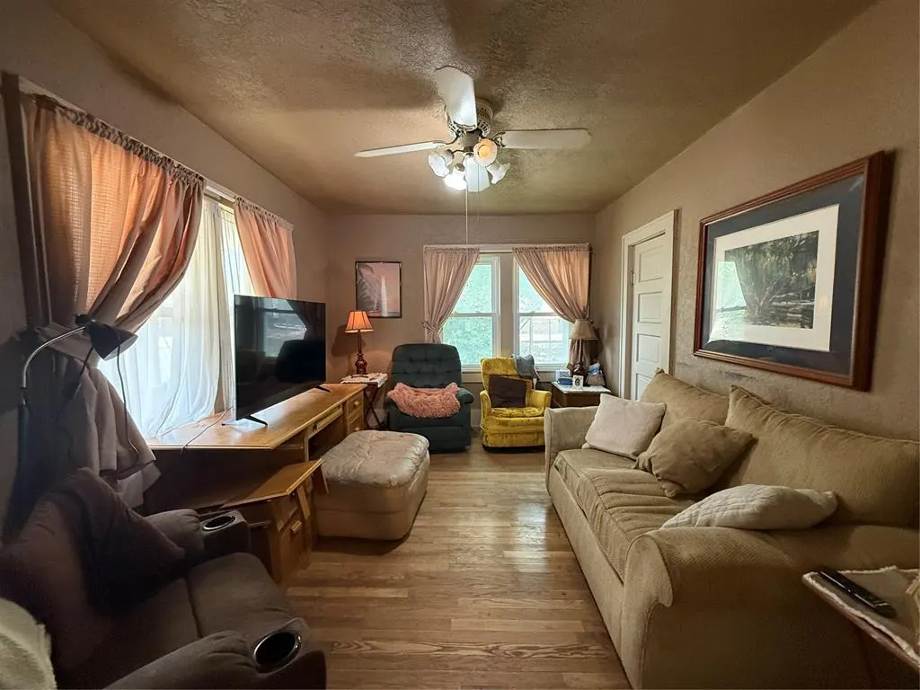 Photo 7 — 101 NW 7th St, Tuttle, OK 73089