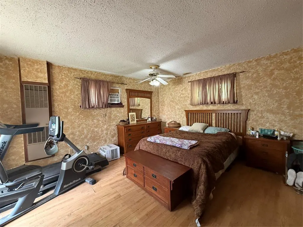 Photo 20 — 101 NW 7th St, Tuttle, OK 73089