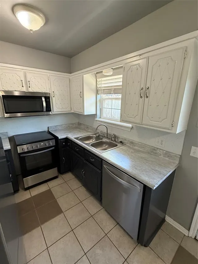 Photo 7 — 304 Liza Lane, Tecumseh, OK 74873