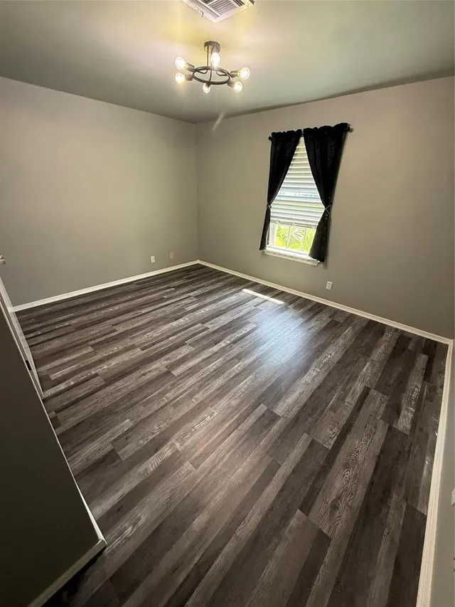 Photo 8 — 304 Liza Lane, Tecumseh, OK 74873