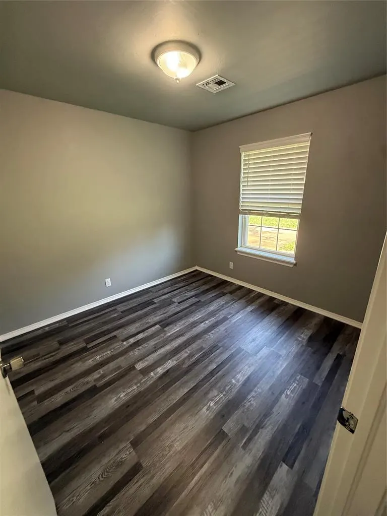 Photo 13 — 304 Liza Lane, Tecumseh, OK 74873